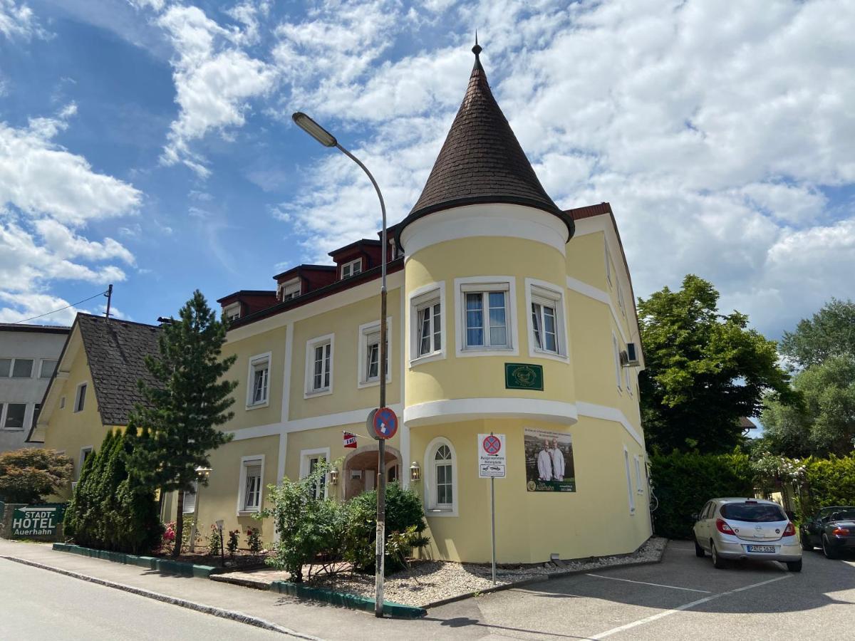 Gaestehaus Auerhahn Vöcklabruck Exterior foto